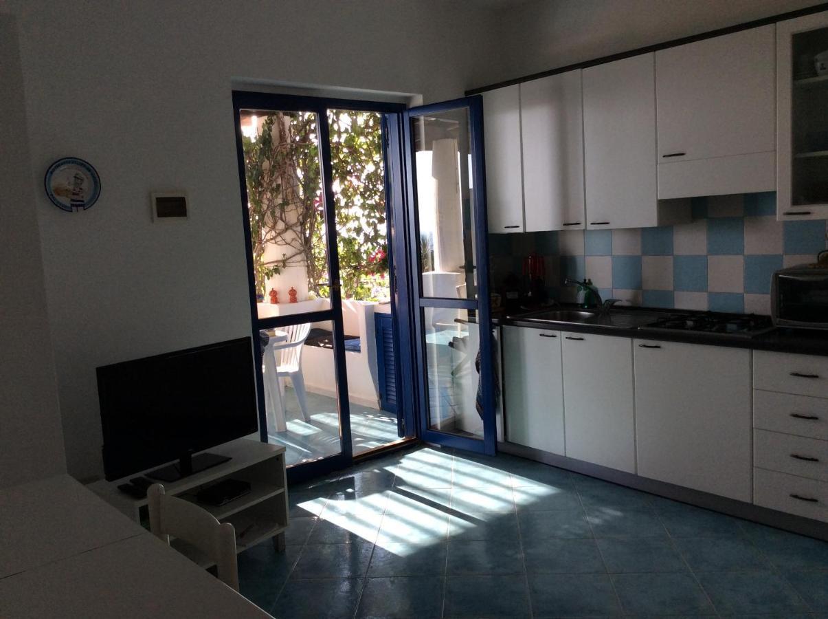 Villa Alle Eolie Nello Splendido Villaggio Lentia 弗卡诺 外观 照片