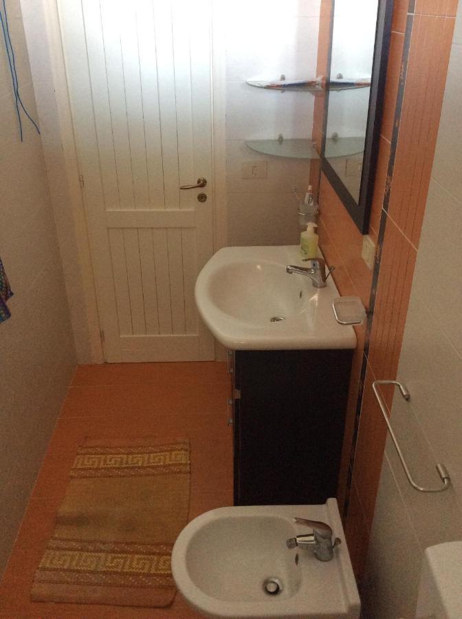Villa Alle Eolie Nello Splendido Villaggio Lentia 弗卡诺 外观 照片